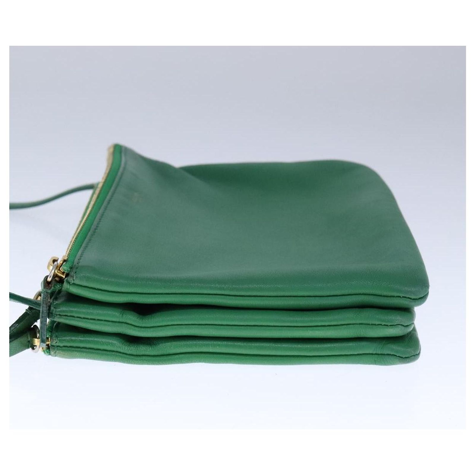 Sac Bandoulière Céline Trio - Cuir Vert Foncé, Quincaillerie Dorée, Fabriqué En Italie - Occasion Très Bon état