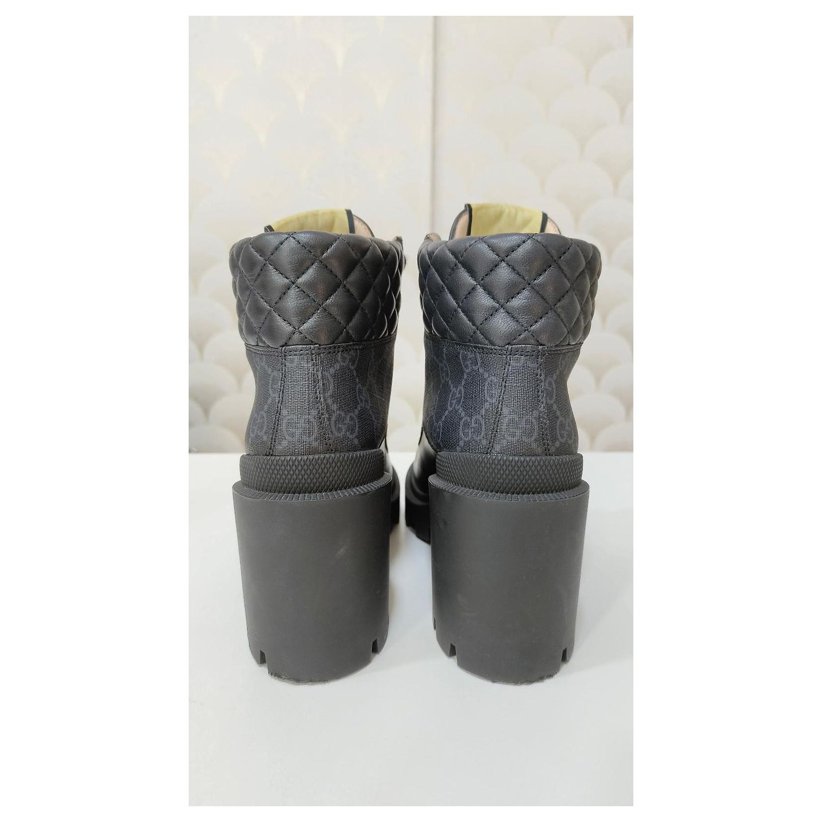 Gucci Black Leather Lace-up Boots ref.2549222 - Joli Closet