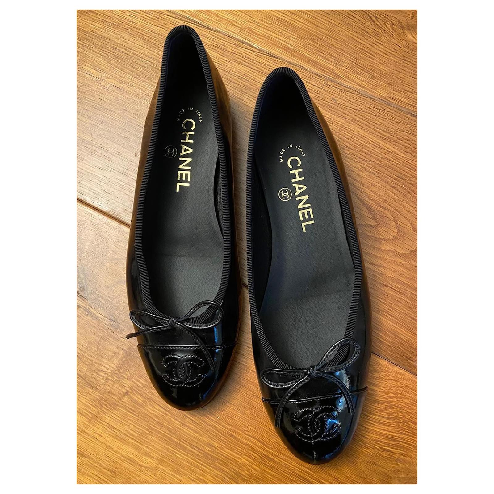 Chanel Ballet Flats 37,5 Black Patent leather ref.2578694 - Joli