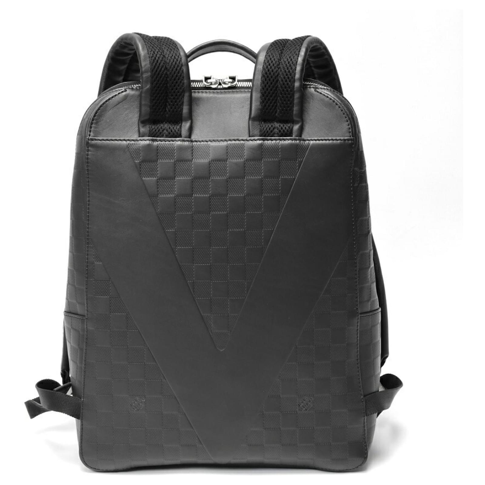 louis vuitton avenue backpack Damier Infini Leather Onyx Sacdelux Zipper Scratched LOUIS VUITTON Avenue Sling Damier