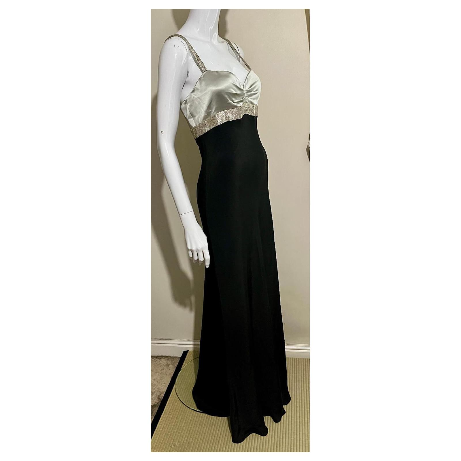 Jenny Packham Black and silver hand beaded silk evening gown Silvery