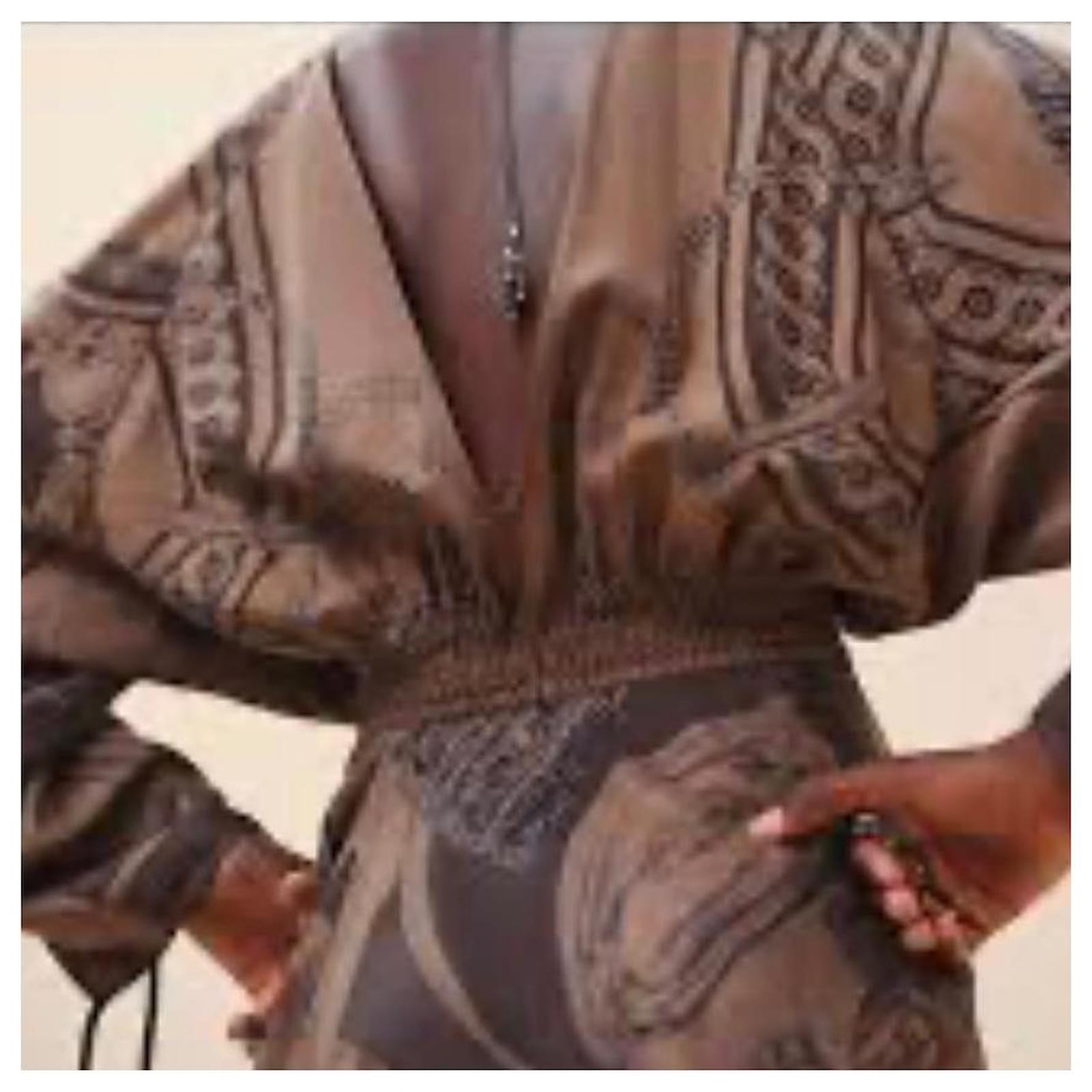Hermès Hermes Silk Dress FR 38 Brown ref.2593084 - Joli Closet
