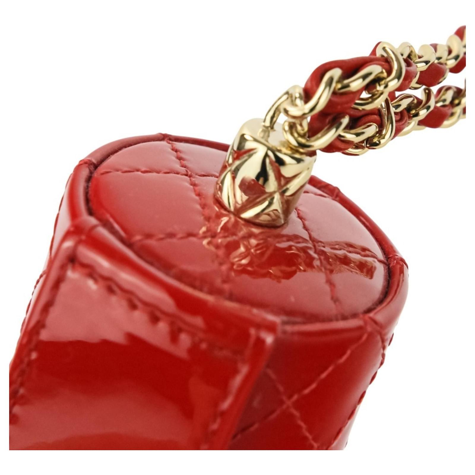 CHANEL Patent Leather Matelasse Coco Mark Chain Strap Lip Case