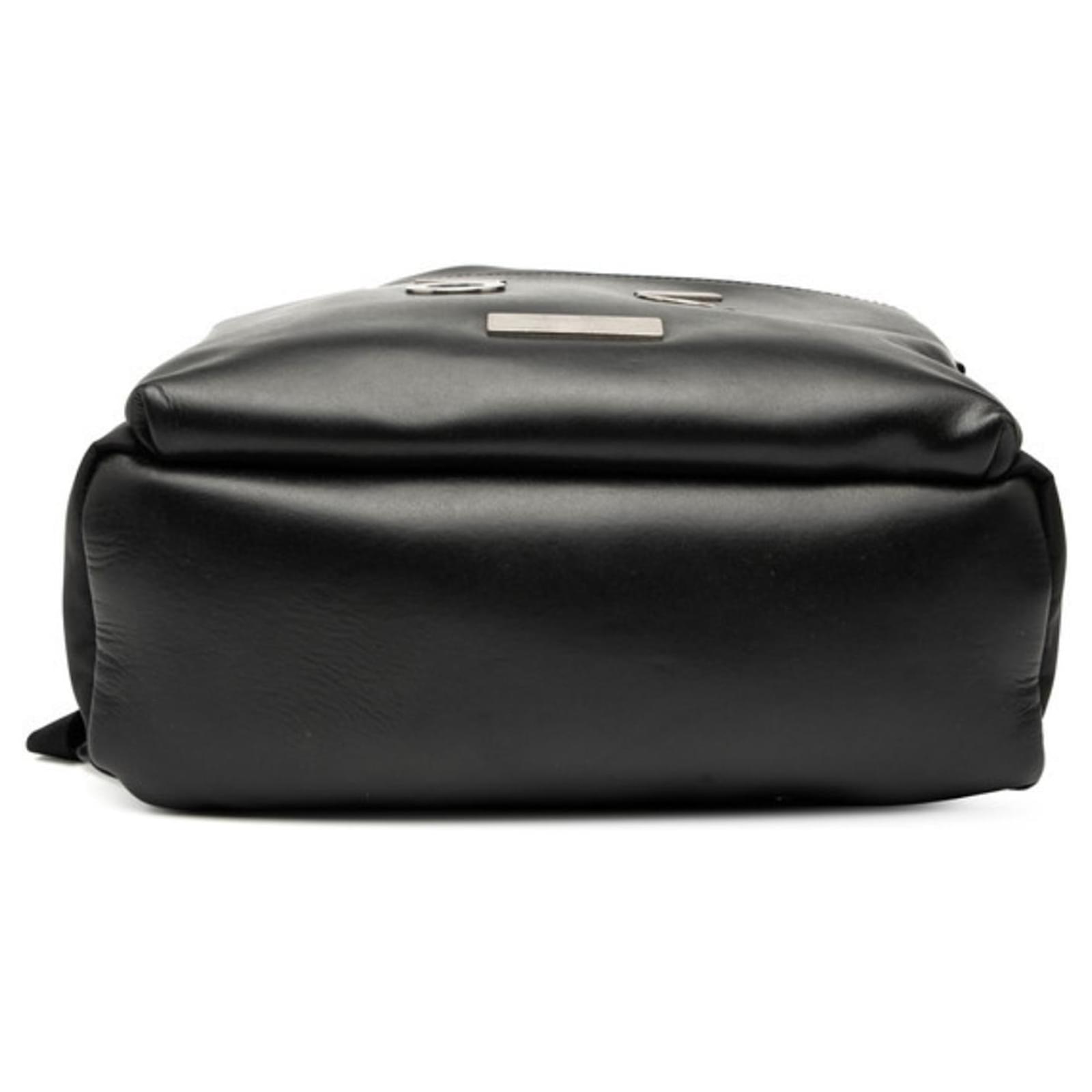 Fendi Face Backpack 7VZ012 Black Leather Nylon ref.2625641 - Joli