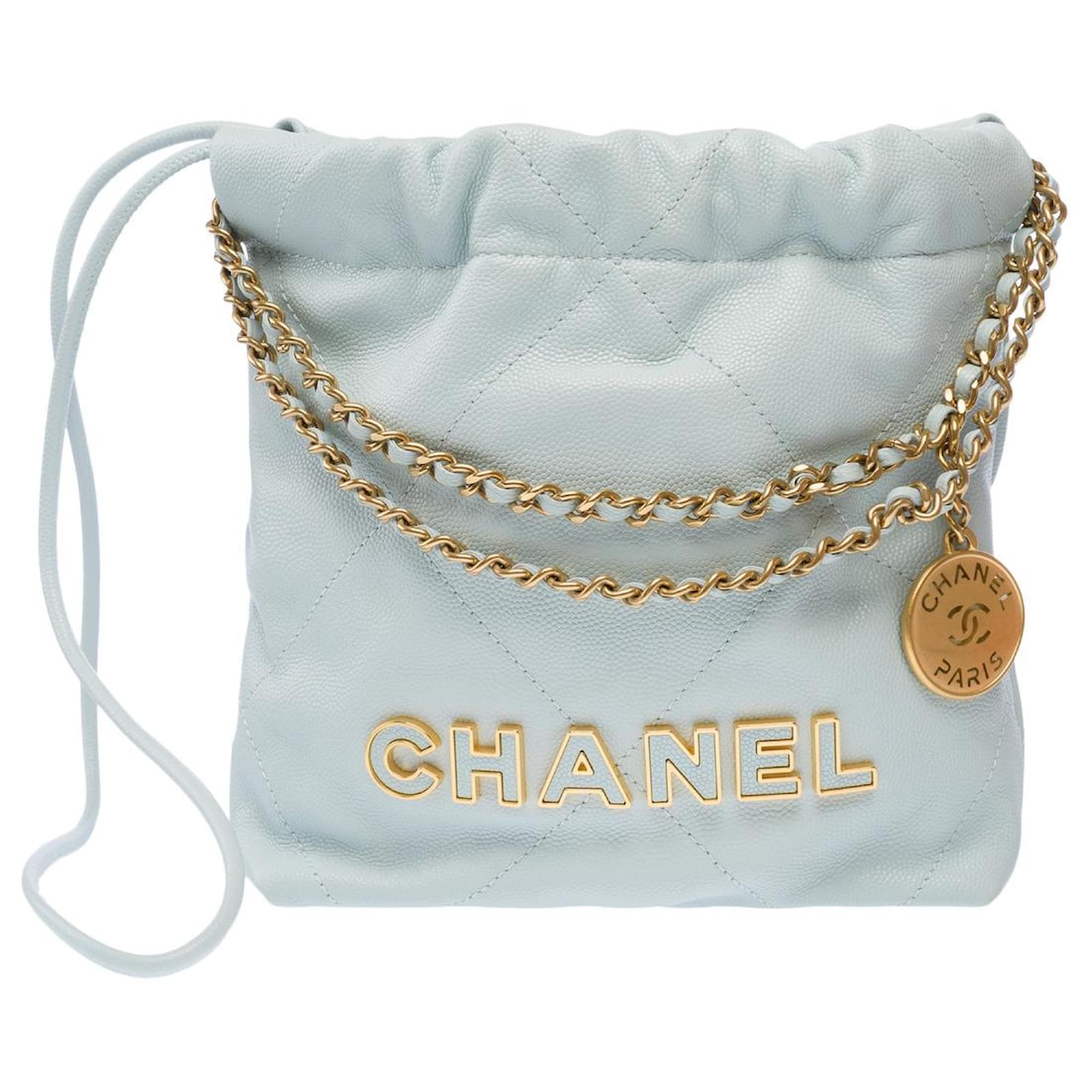CHANEL Blue Leather Bag - 103072 ref.2647848 - Joli Closet