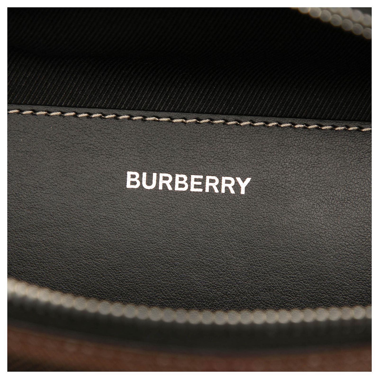 Burberry Brown Geometric Check Coated Canvas Bum Bag Leather  display picture 2