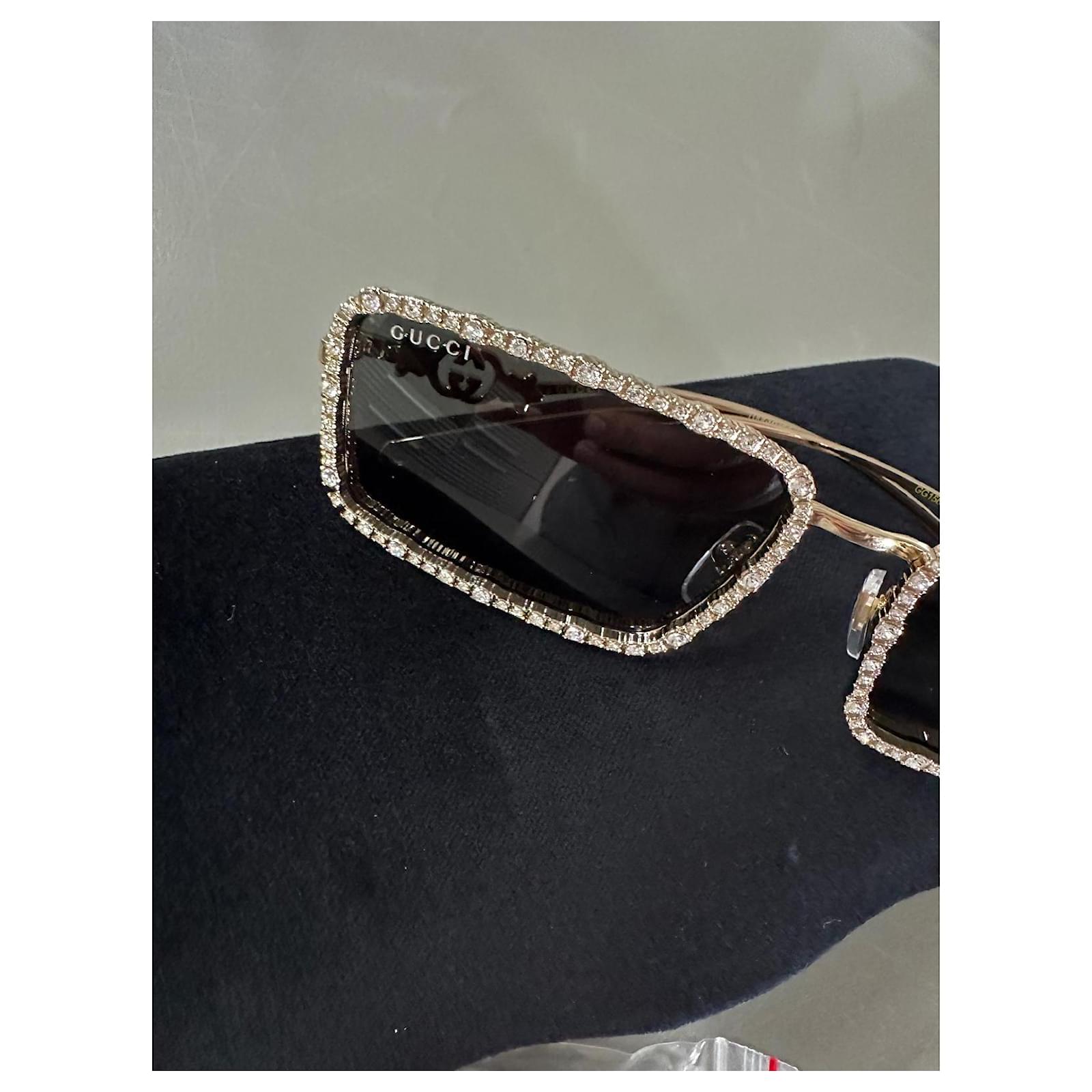 Gucci GG1568S Metal and Rhinestone Sunglasses Golden ref.2662558