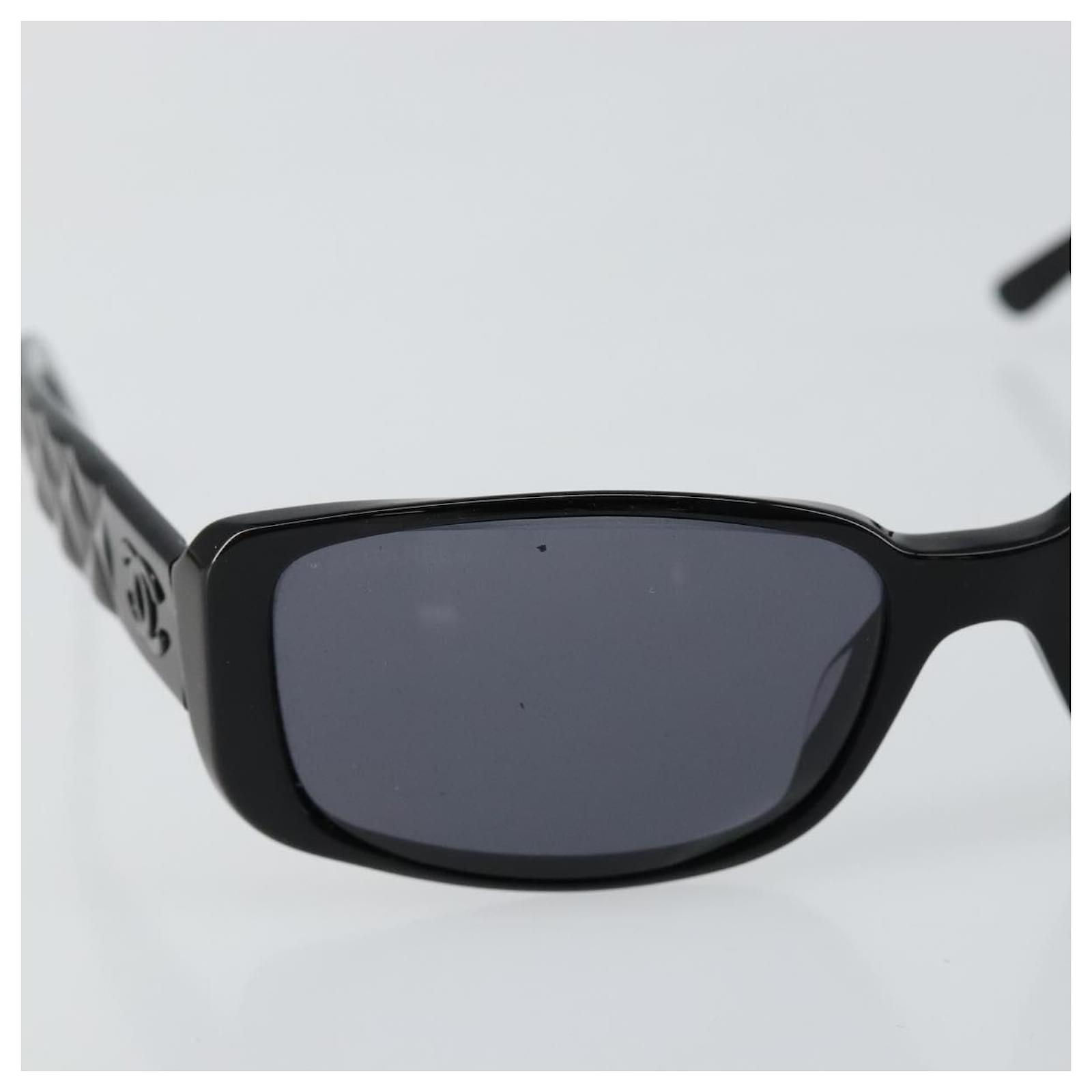 CHANEL COCO Mark Camelia Sunglasses plastic Black CC Auth am9311