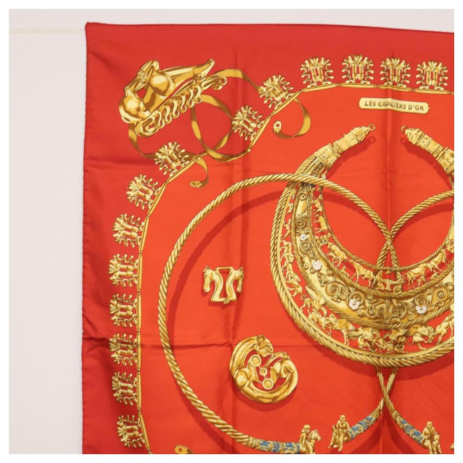 HERMES エルメス カレ90 Carrosses d'Or HERMES（エルメス） カレ90 Carrosses d'Or 金の馬車 スカーフ レッド