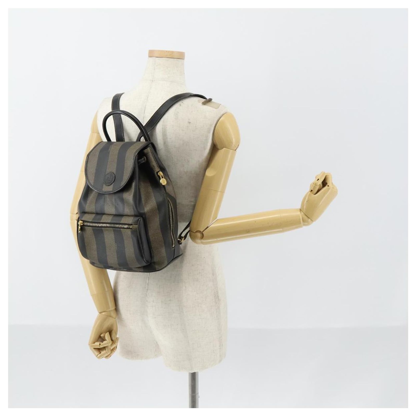 Fendi Backpack Pecan Brown Fendi Flux Backpack - Brown | FENDI US main image 3