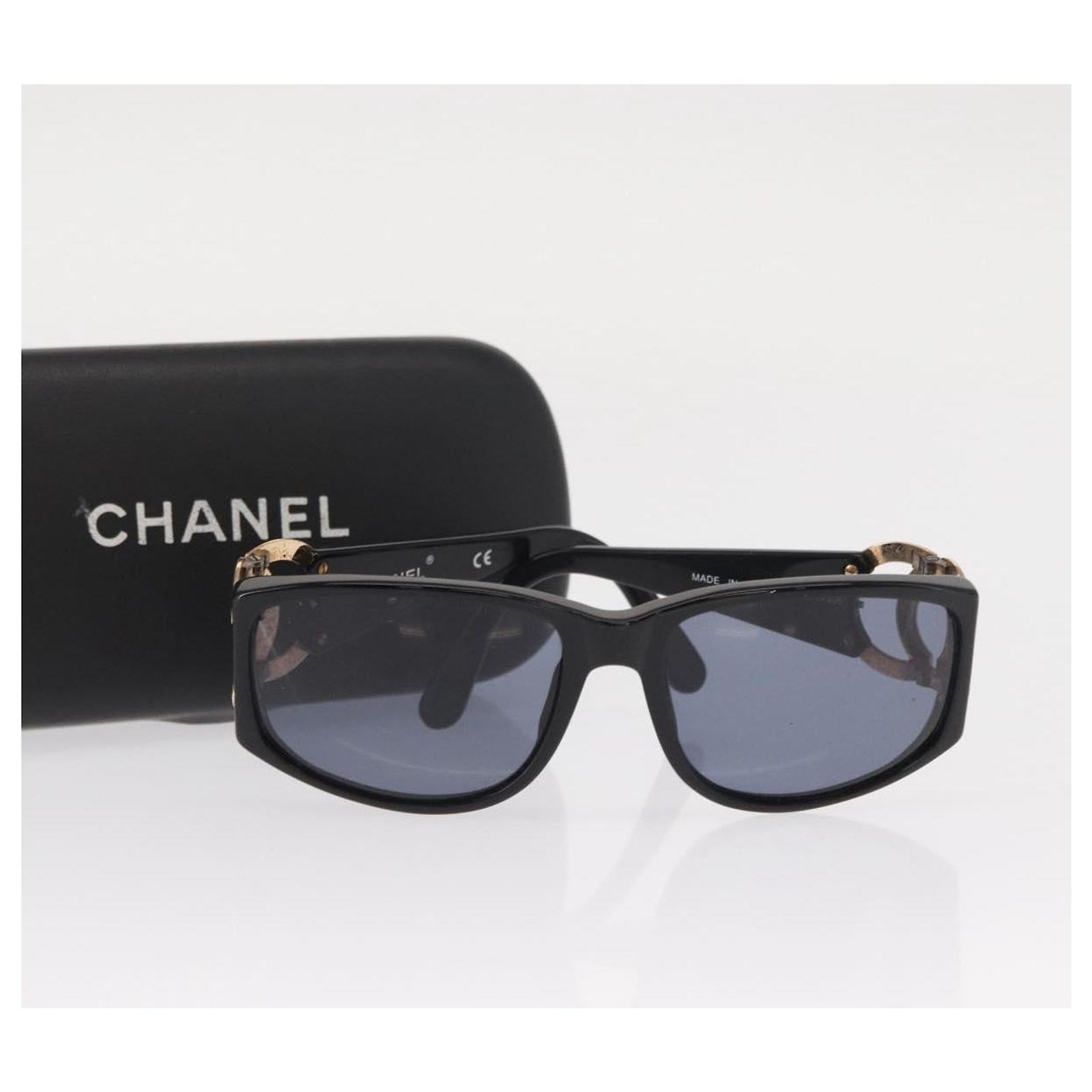 CHANEL Sunglasses plastic Black CC Auth BA9021 ref.2713321 