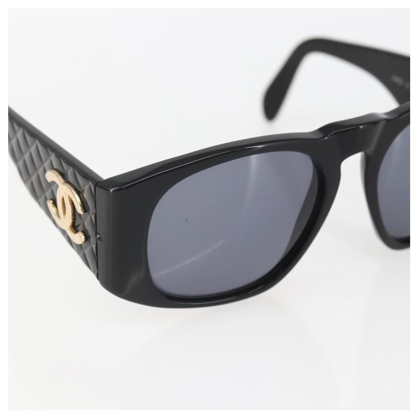 Chanel CC Logo Matelasse Sunglasses Eye Wear Plastic Black 
