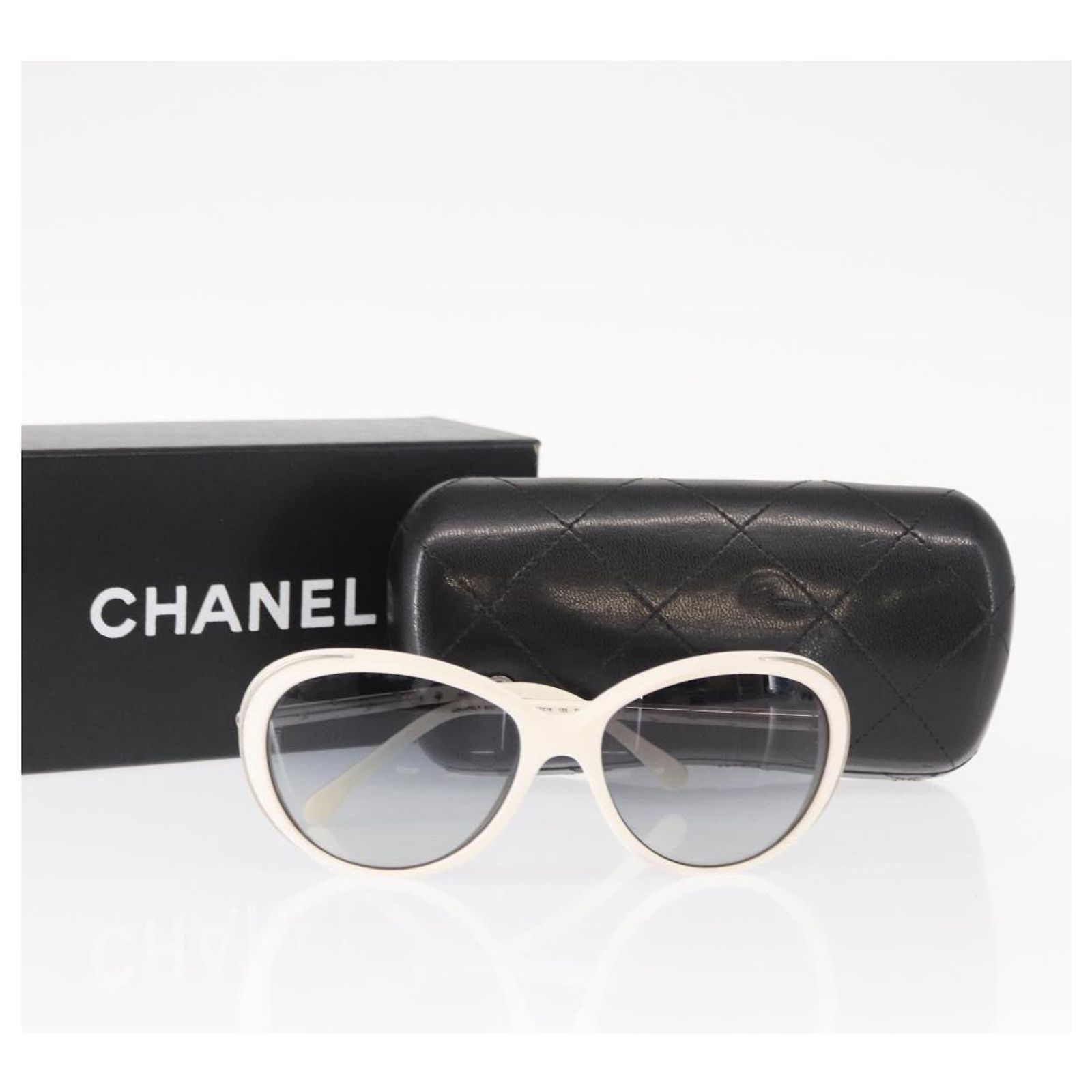 CHANEL Sunglasses plastic White CC Auth BA9081 CHANEL Sunglasses plastic White CC Auth BA9081 ref.2729777  main image 3