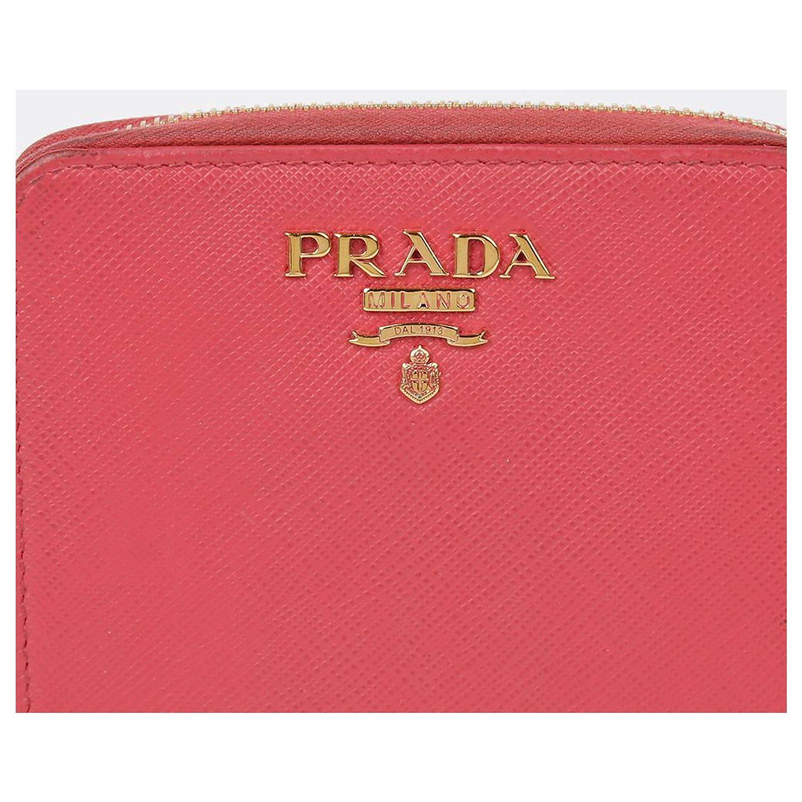 Prada Saffiano Zip Coin Purse Pink Leather ref.2752270 - Joli Closet