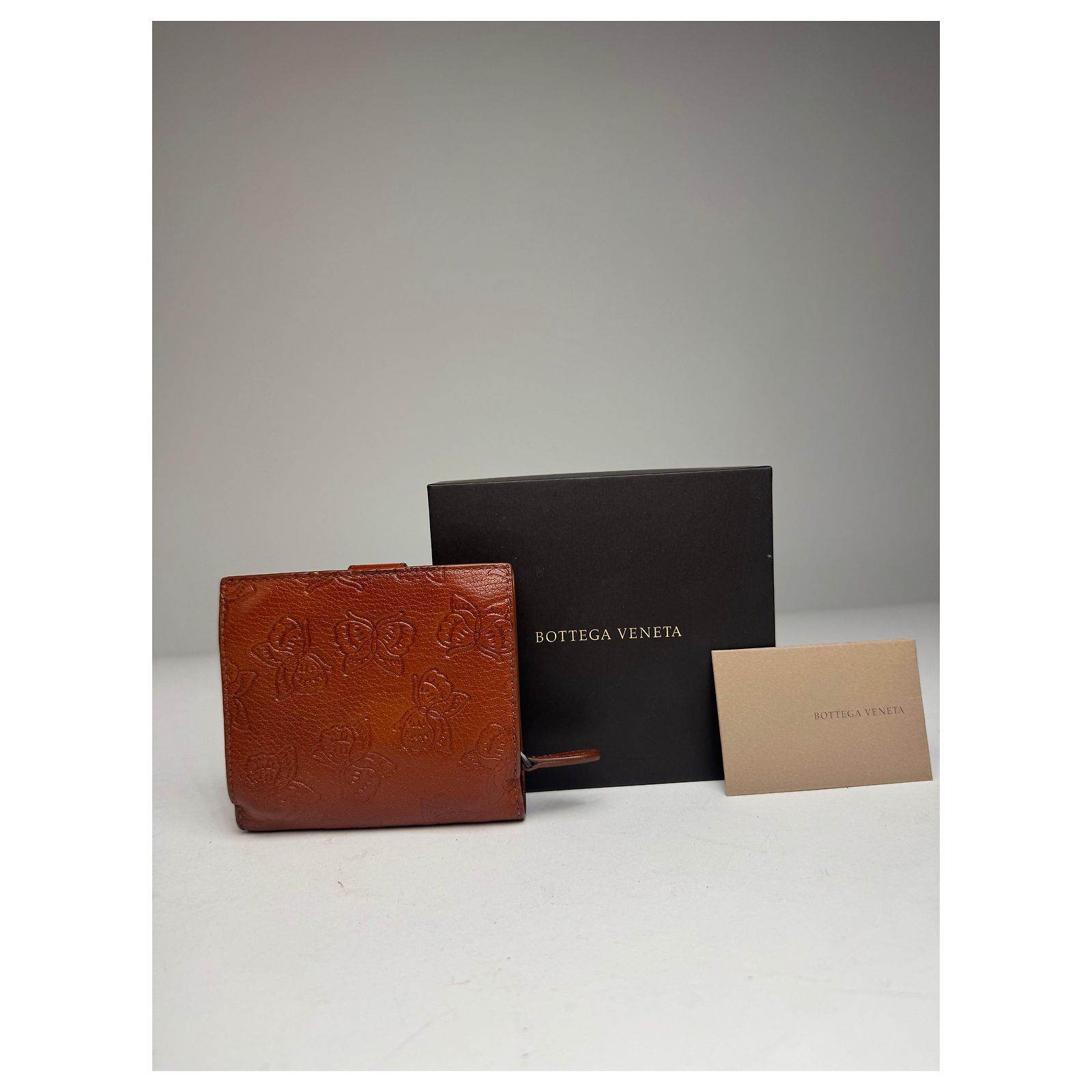Vintage Bottega Veneta Butterfly Monogram Leather Wallet Brown ref