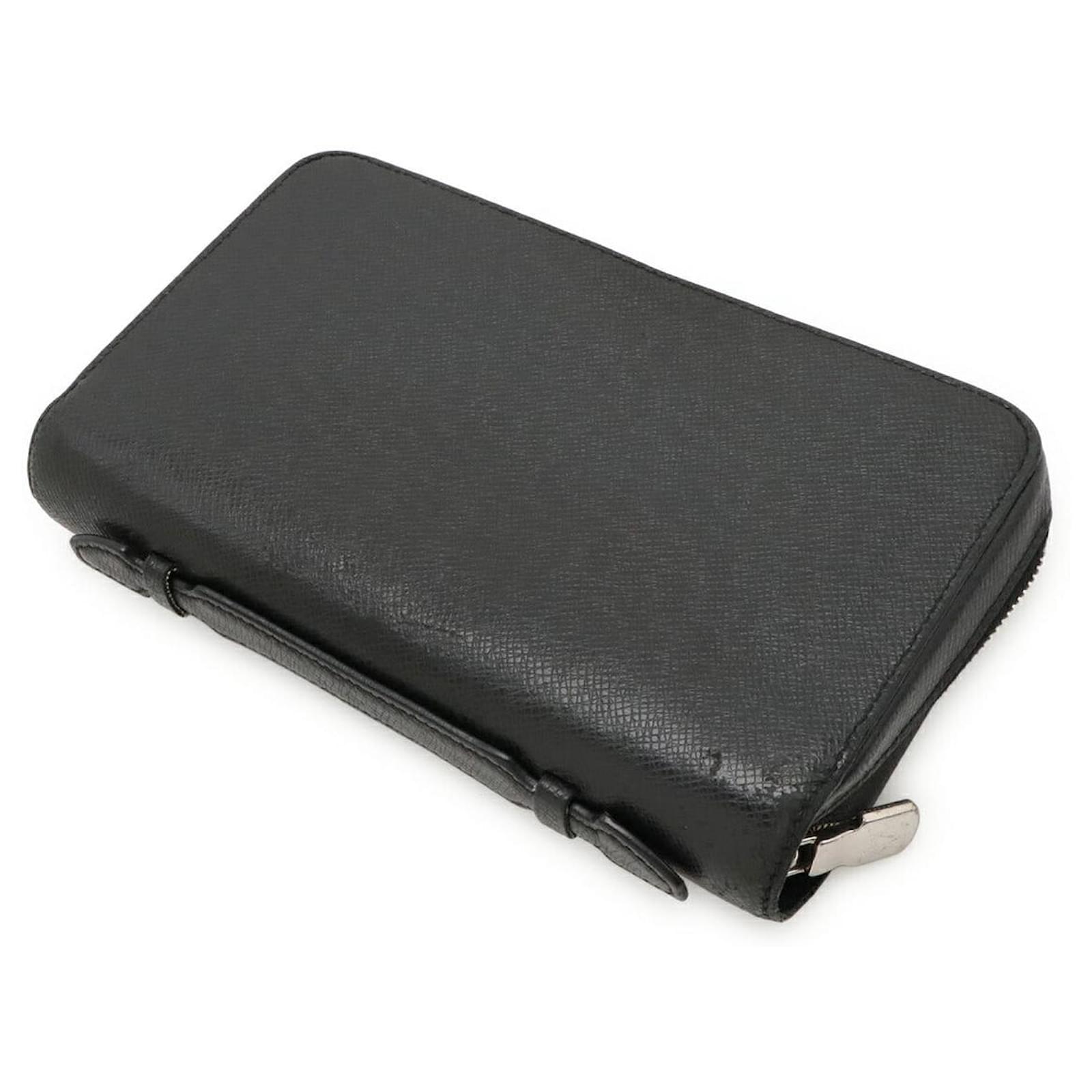 Louis Vuitton Zippy XL Taiga Long Wallet Black Leather ref.3191187