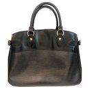 Epi Leather Passy PM - Louis Vuitton