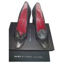 Modern high-heeled black heel shoe - Marc by Marc Jacobs