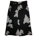 New Clements Ribeiro black silk calf-length patterned skirt. IT 40