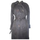 TRES BEAU TRENCH LONG MARRON GLACE BOUTONS BRODES PRESSION - Georges Rech