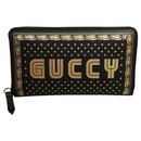 Brieftasche aus Gucci-Leder (Guccy)