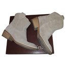 MINELLI T mastic beige suede ankle boots 39 - Minelli