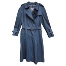 vintage Burberry women's trench coat 40