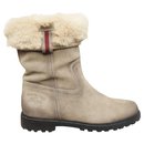 Furry boots Gucci size 40,5