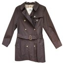 Burberry London trench coat 34