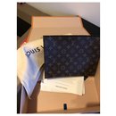 Purses, wallets, cases - Louis Vuitton