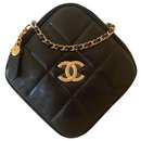 Corrente de ouro bolsa de couro de caviar preto com corte de diamante para pista - Chanel