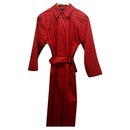 Red trenchcoat / car coat - Burberry