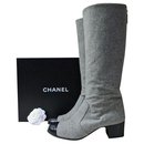 Chanel 2017 Graue Wollstiefel Gr.38