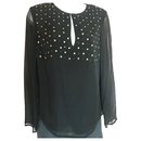 Diane Von Furstenberg blusa de seda negra con pedrería