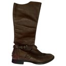Tod's brown leather riding boots