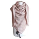 shawk scarf gucci gg pink wool and silk - Gucci