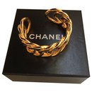 CC bracelet in gold - Chanel