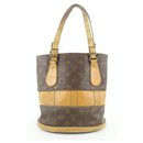 Monogram Marais Petite Bucket PM Tote bag - Louis Vuitton