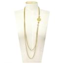 VINTAGE CHANEL NECKLACE 1970 NECKLACE CC MEDALLION CHAIN NECKLACE IN GOLD METAL - Chanel