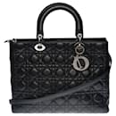 Very chic Dior Lady Dior large model shoulder bag (GM) in black cannage leather, Garniture en métal argenté - Christian Dior
