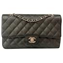 Classic lined flap - Chanel