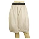 Falda de verano hasta la rodilla de algodón beige con dobladillo burbuja Marni w. Tamaño de borde negro 40