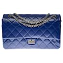 Splendid Chanel handbag 2.55 Classic electric blue quilted patent leather (with purple reflection), Garniture en métal argenté