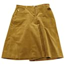 Burberry Culotte-Shorts aus Cord in Camel-Baumwolle