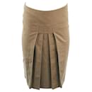 Burberry Front Pleat Detail Pencil Skirt in Green Wool