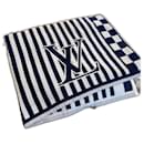LV Beach Towel LV Graphical - Louis Vuitton