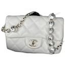 Square mini flap bag with pearls - Chanel