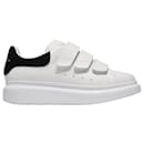 Oversized Sneakers - Alexander Mcqueen - White/Black - Leather