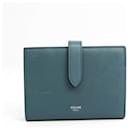 Céline Multifunction