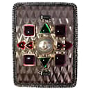 Alfileres y broches - Chanel